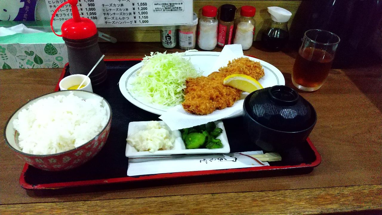 とん食っ食