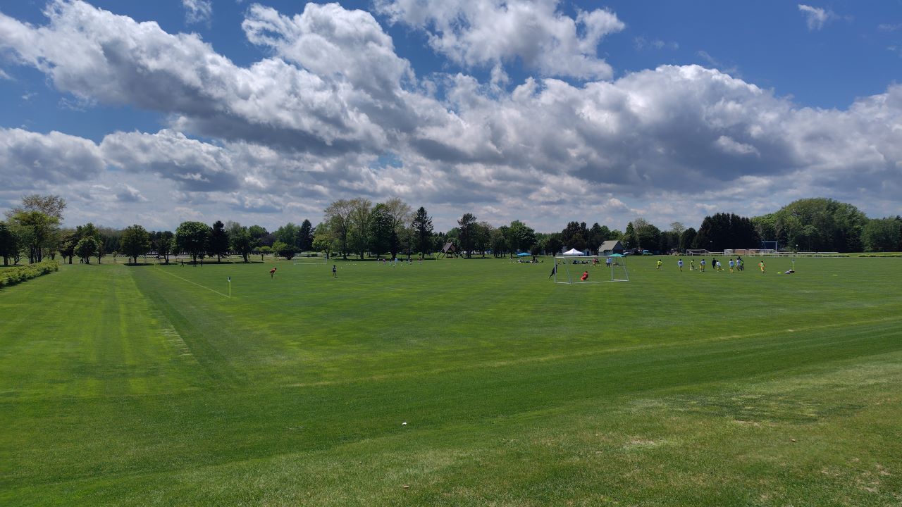 網走スポーツトレーニングフィールドサッカー場